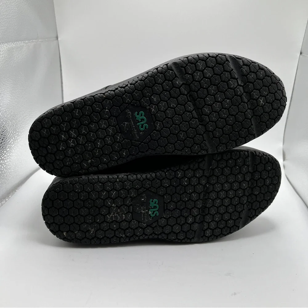 SAS Black Ankle Boots - Picture 13 of 14
